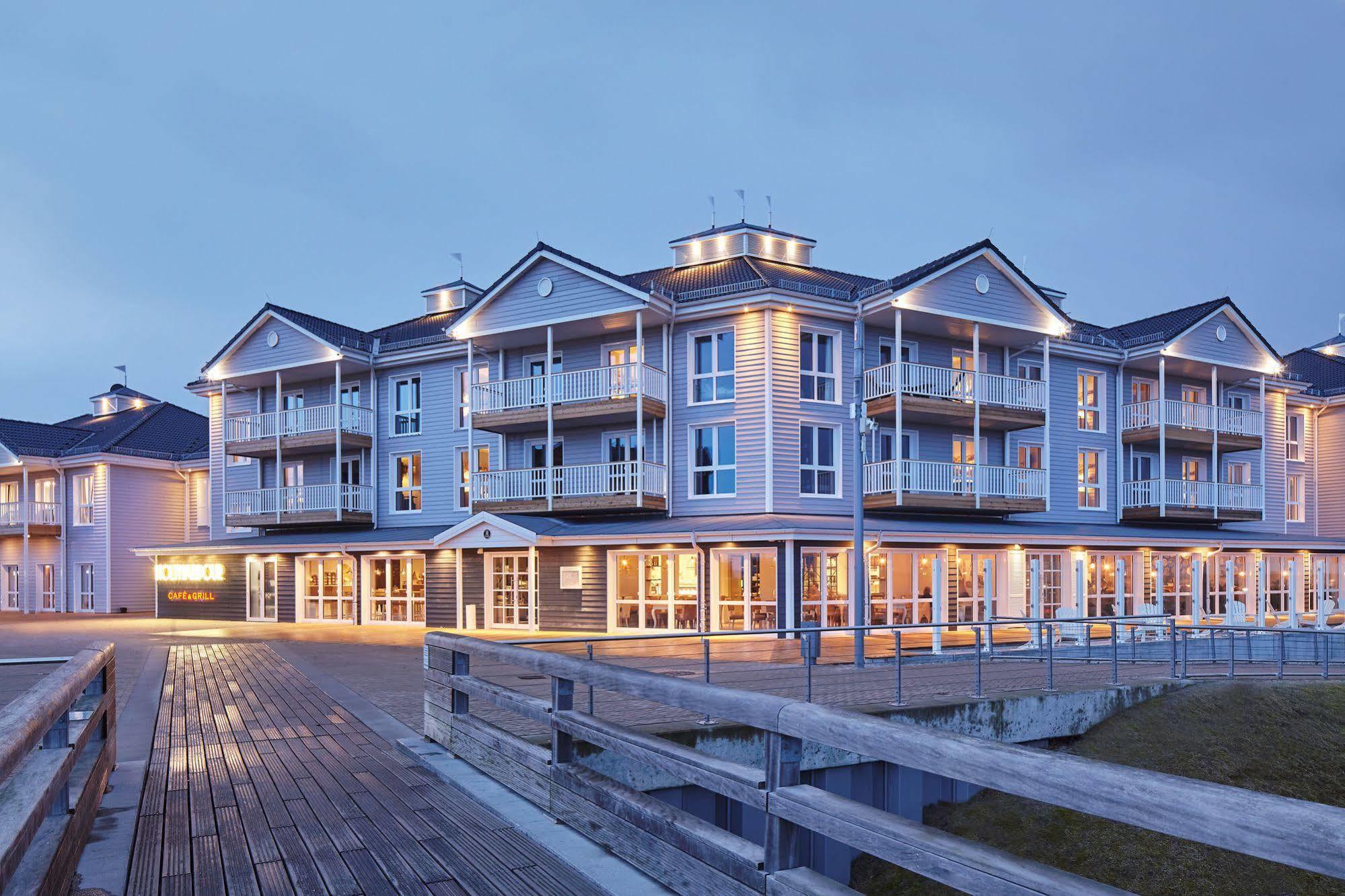 Beach Motel Heiligenhafen Exterior photo